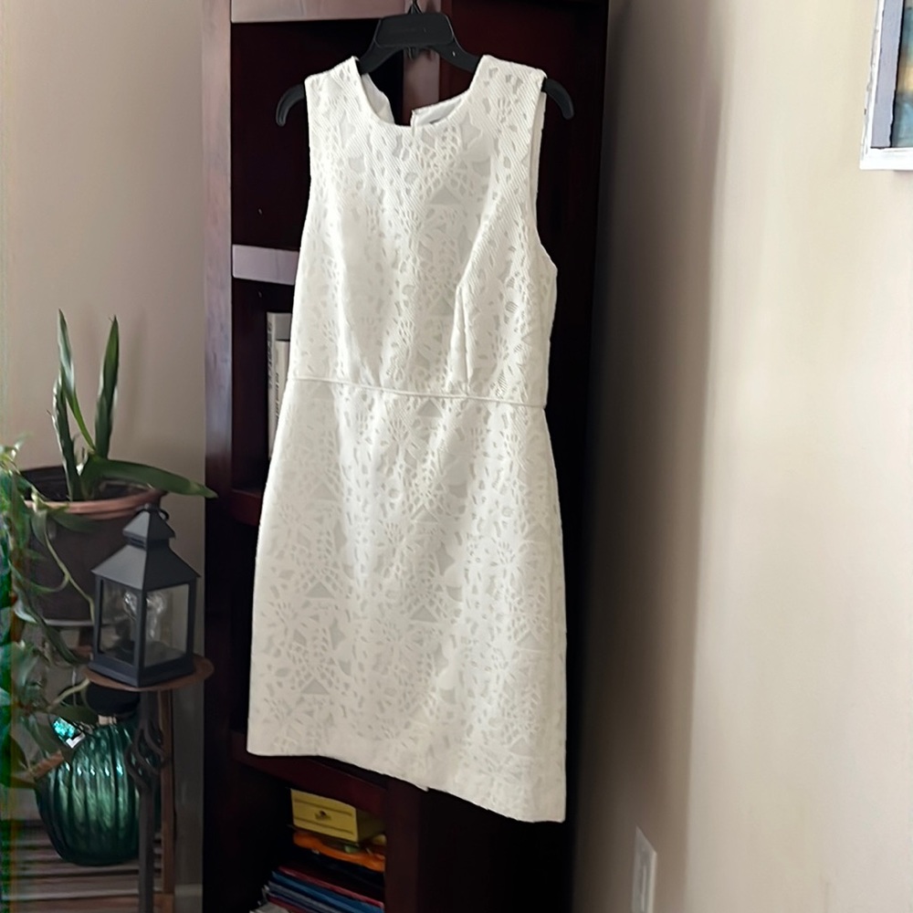 Ann Taylor sleeveless dress